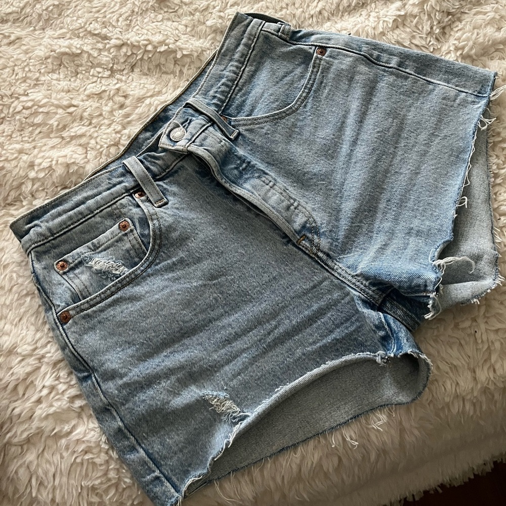 Levi’s 501 shorts